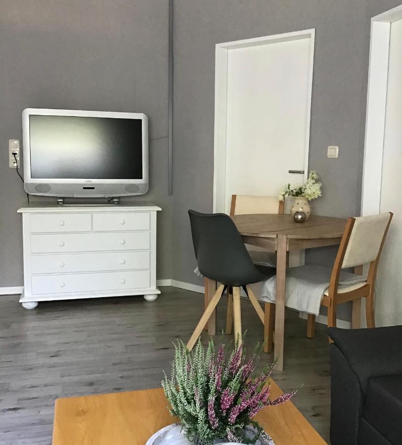 Apartment Am Park -Calluna Schneverdingen Esterno foto